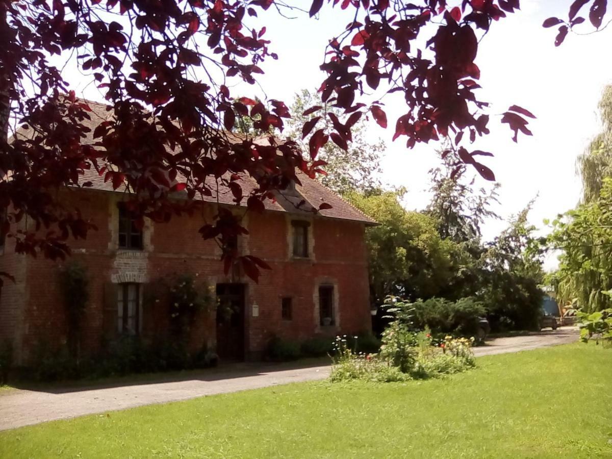 Bed and Breakfast La Ferme Des Vignes Hotot-en-Auge Exteriér fotografie